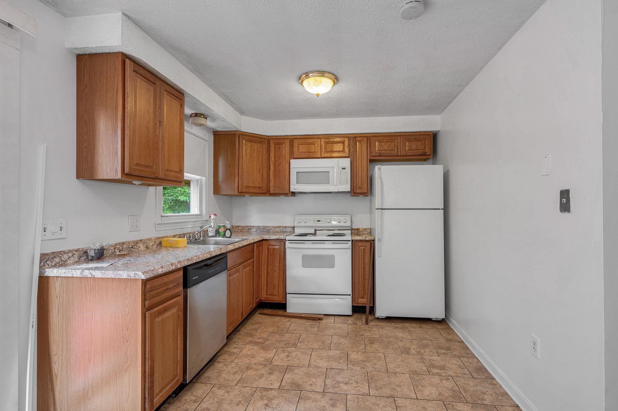4 Brookfield Drive
