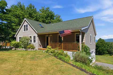 Photo of 23 Woodvale Road, Moultonborough, NH 03254 (MLS # 5105738)