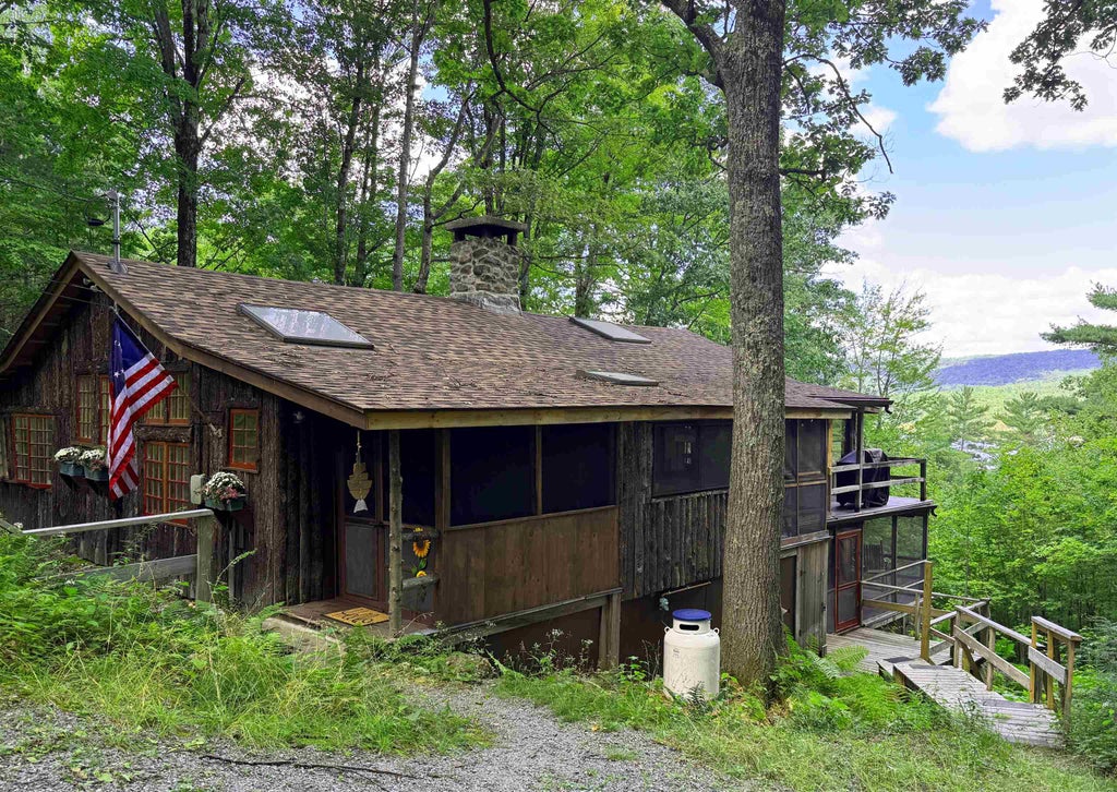 Photo of 66 White Birch Point, Antrim, NH 03440 (MLS # 5103942)