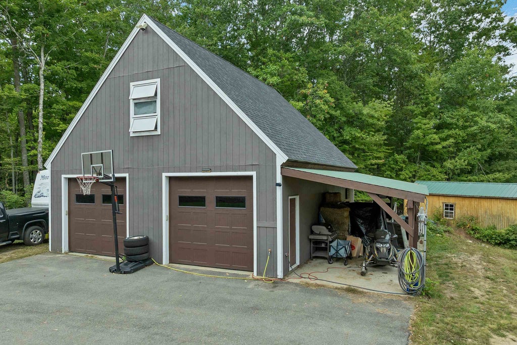 Photo of 456 Wentworth Road, Brookfield, NH 03872 (MLS # 5110539)