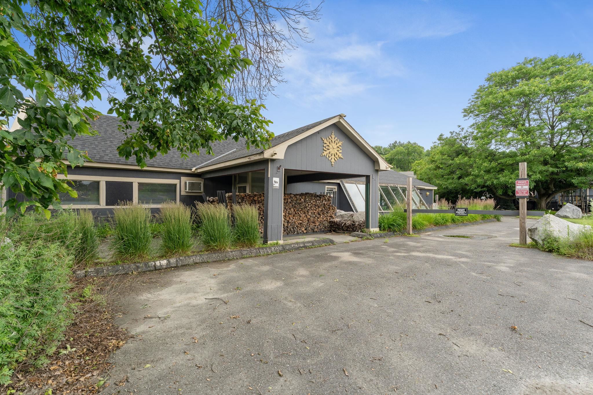 435 North Main Street
