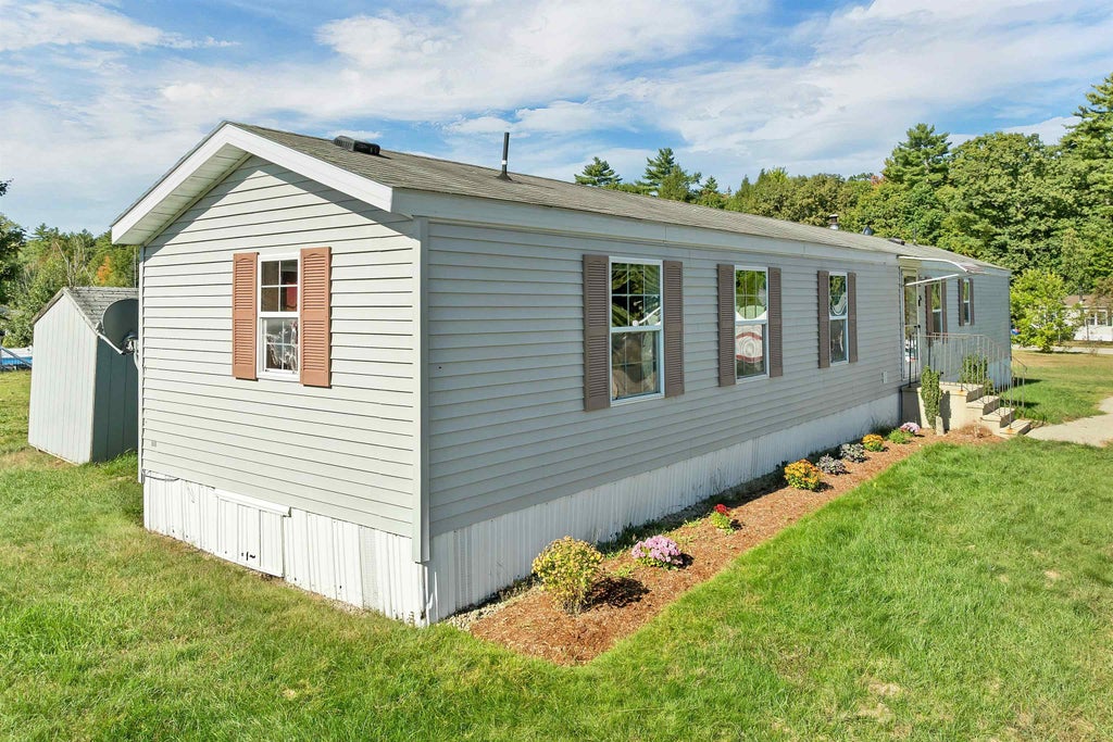 Photo of 26 Goldrush Lane, Rochester, NH 03868 (MLS # 5111090)