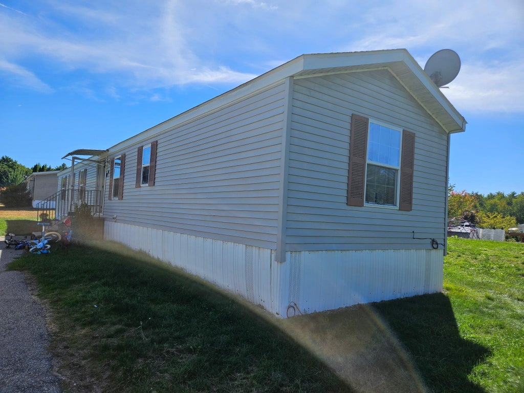 Photo of 26 Goldrush Lane, Rochester, NH 03868 (MLS # 5111090)