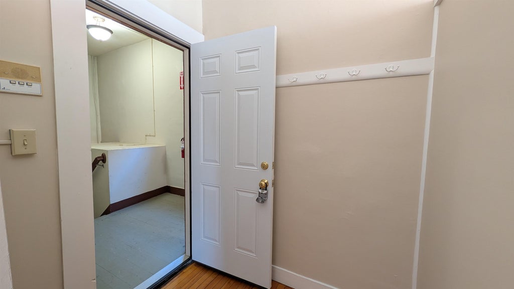 Photo of 145 Main Street #3, Newmarket, NH 03857 (MLS # 5114836)