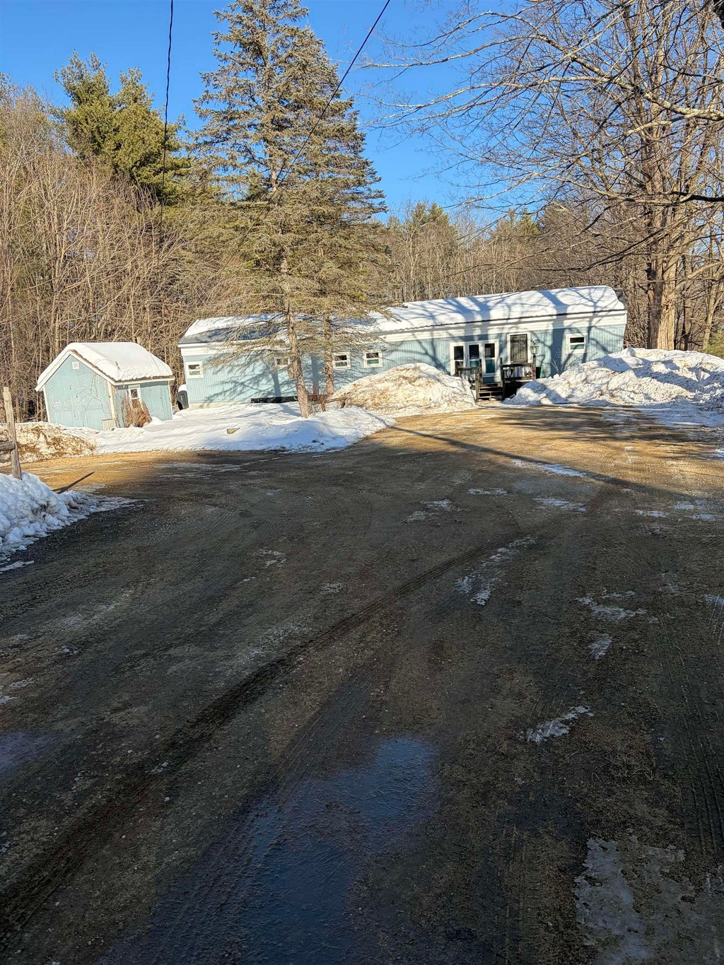 Photo of 263 Pickpocket Road, Brentwood, NH 03833 (MLS # 5077230)