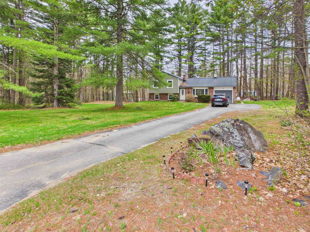 Photo of 25 Partridge Knoll Road, Campton, NH 03223 (MLS # 5090780)