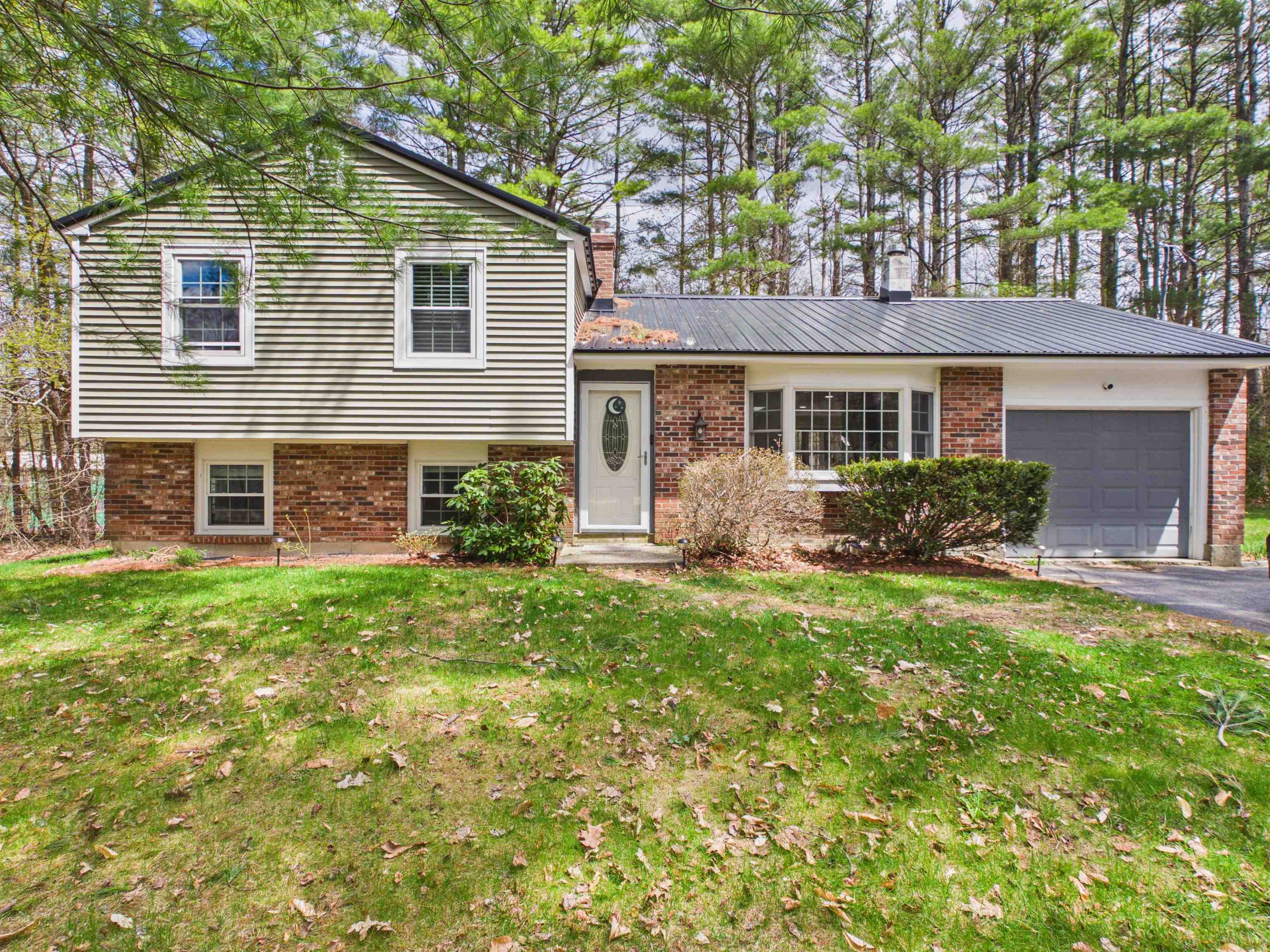 25 Partridge Knoll Road