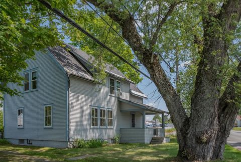 Photo of 515 Washington Highway, Morristown, VT 05661 (MLS # 5101238)