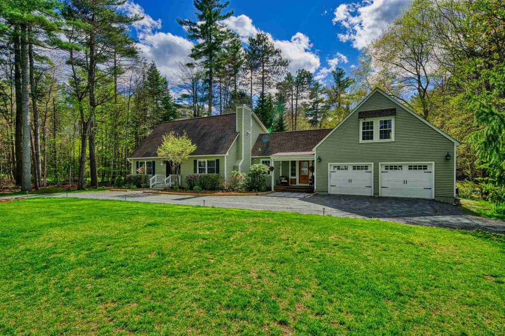 Photo of 22 Pine Ridge Road, Sunapee, NH 03782 (MLS # 5089696)