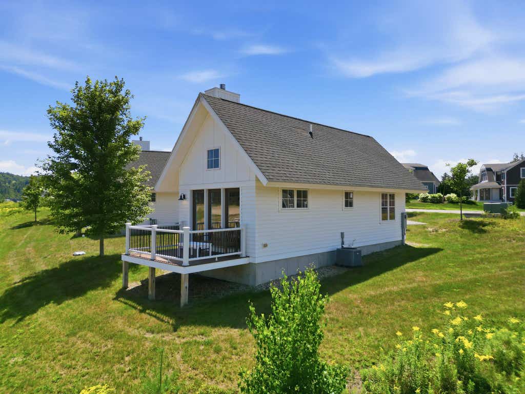 Photo of 90 Lafayette Road #I, Thornton, NH 03285 (MLS # 5104773)