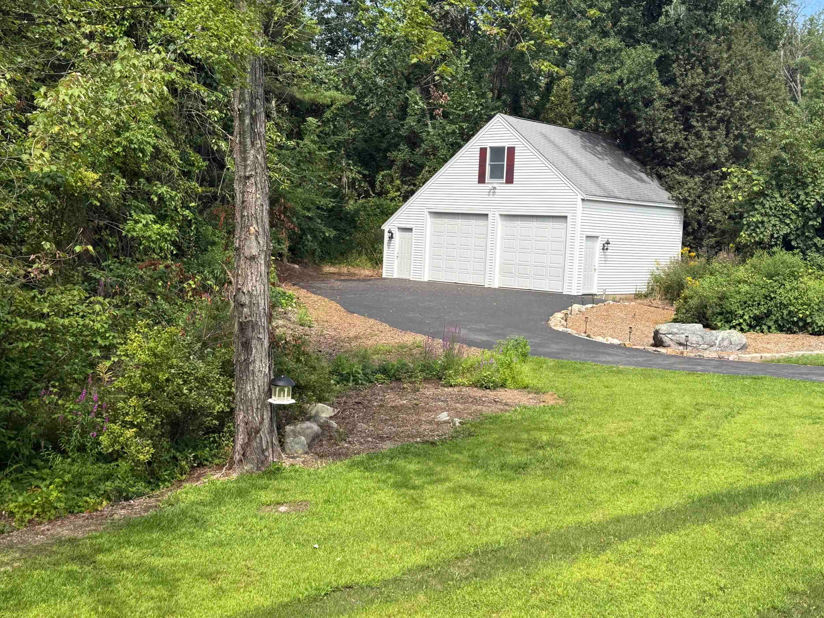 14 Blackstone Circle