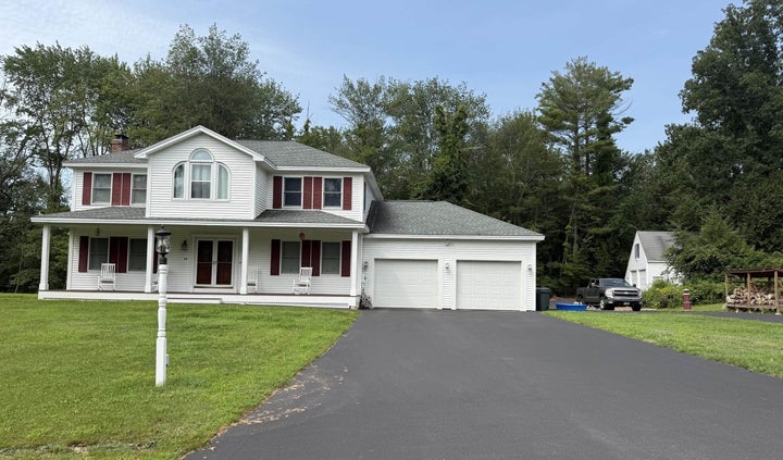 Photo 1 of 44 — 14 Blackstone Circle, Pelham, NH 03076