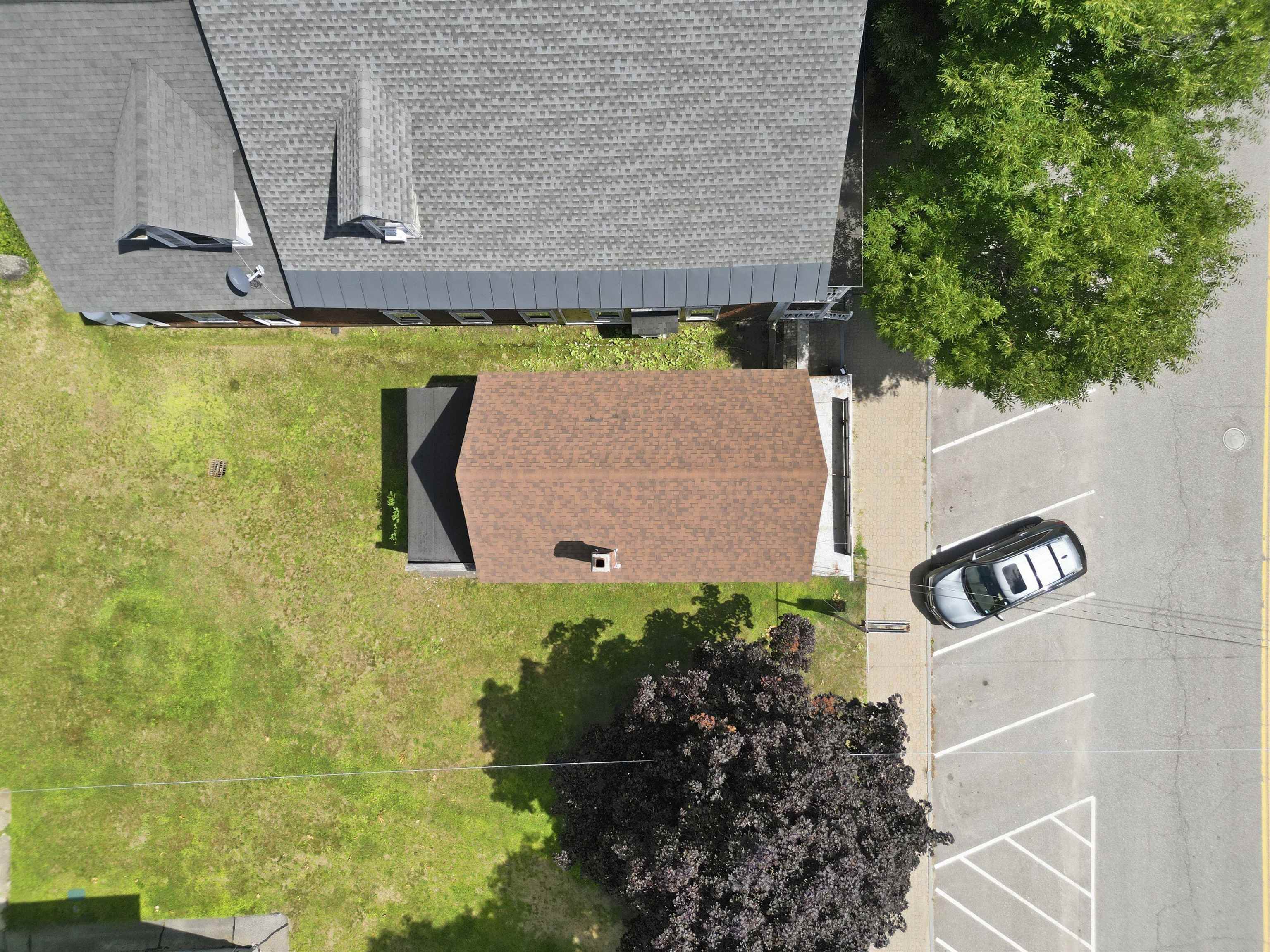 9 East Main Street