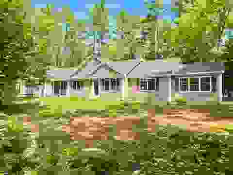 Photo of 24 West Side Woods Road, Bartlett, NH 03812 (MLS # 5092554)
