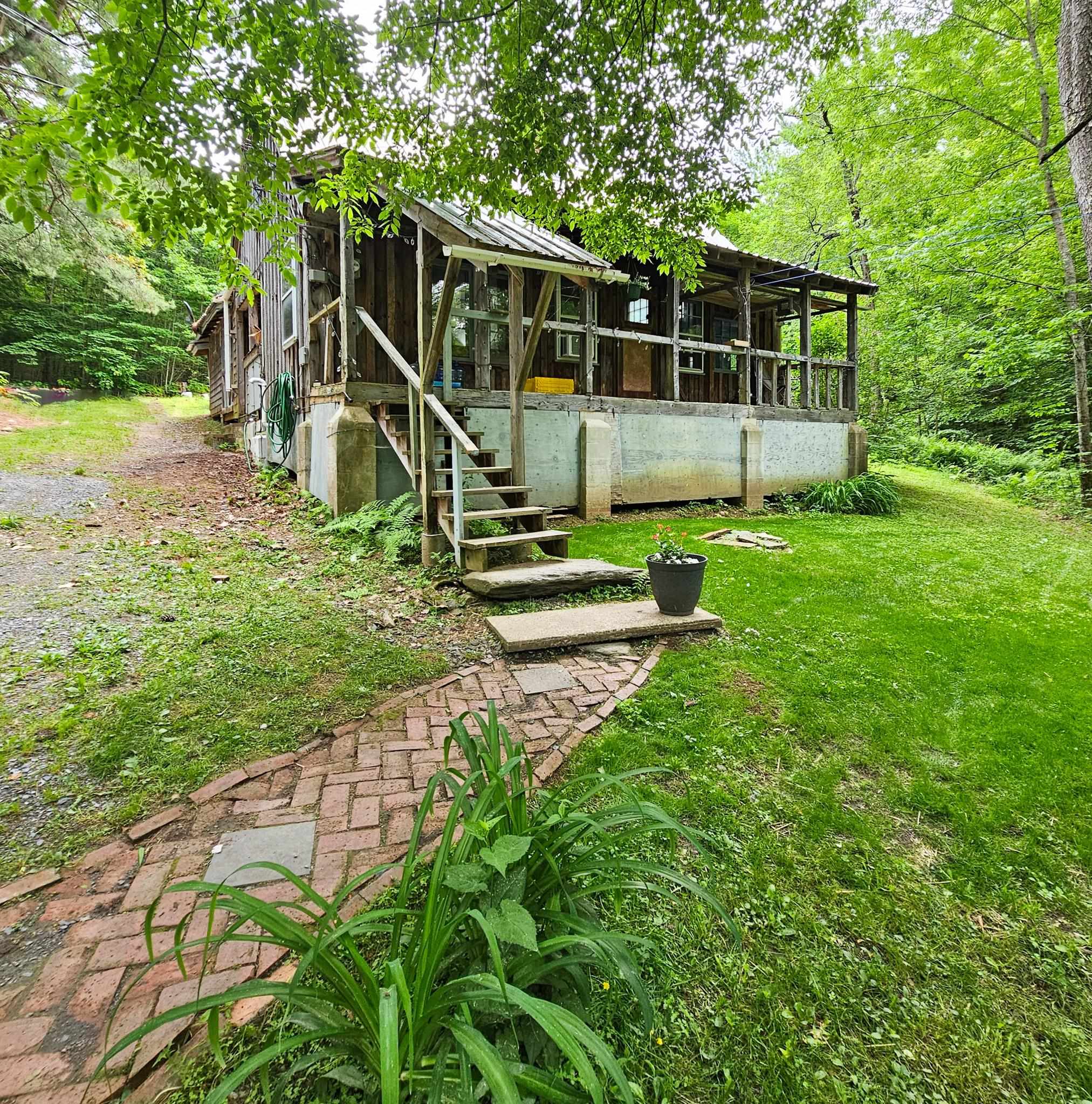 240 Black North Road