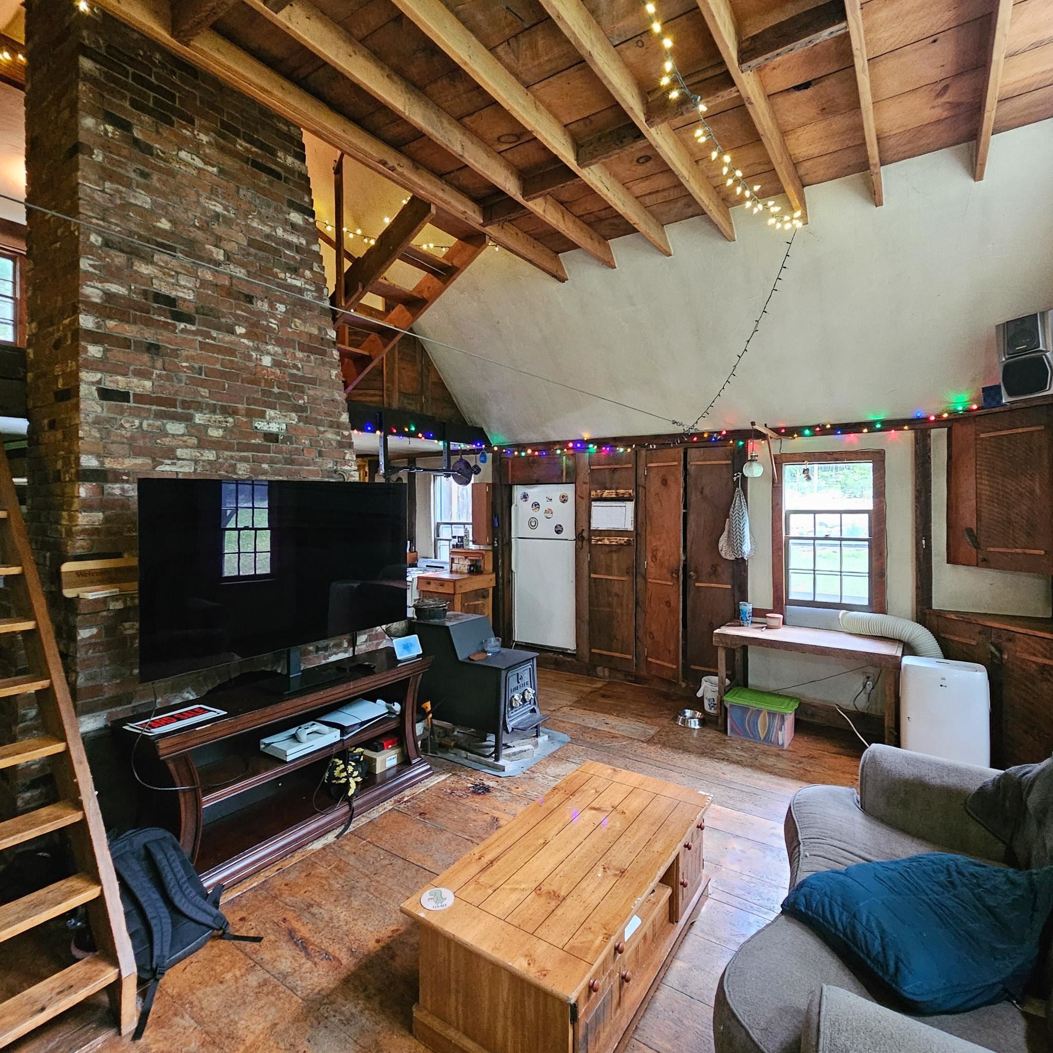240 Black North Road