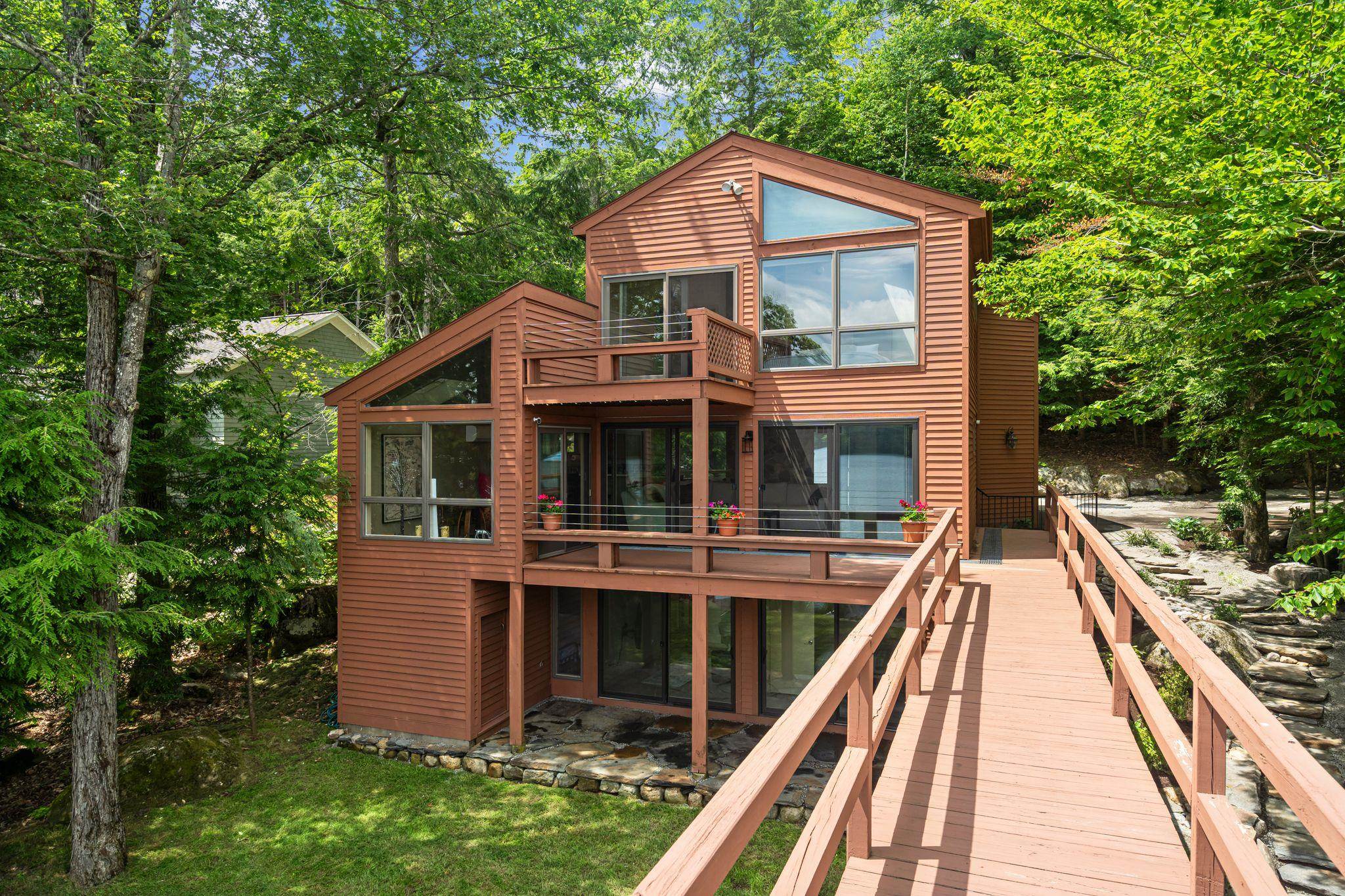 213 Bay Point Road