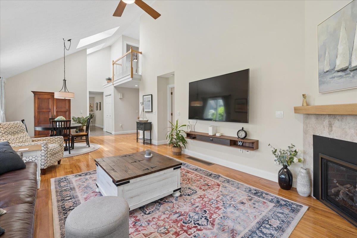 110 Hawthorne Village Road
