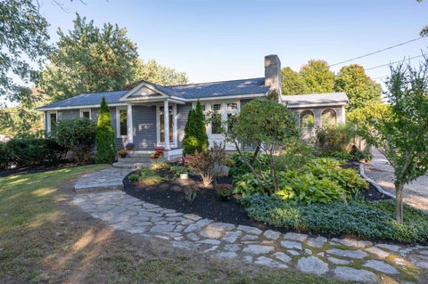 Photo of 62 Clement Road, Hudson, NH 03051 (MLS # 5110190)