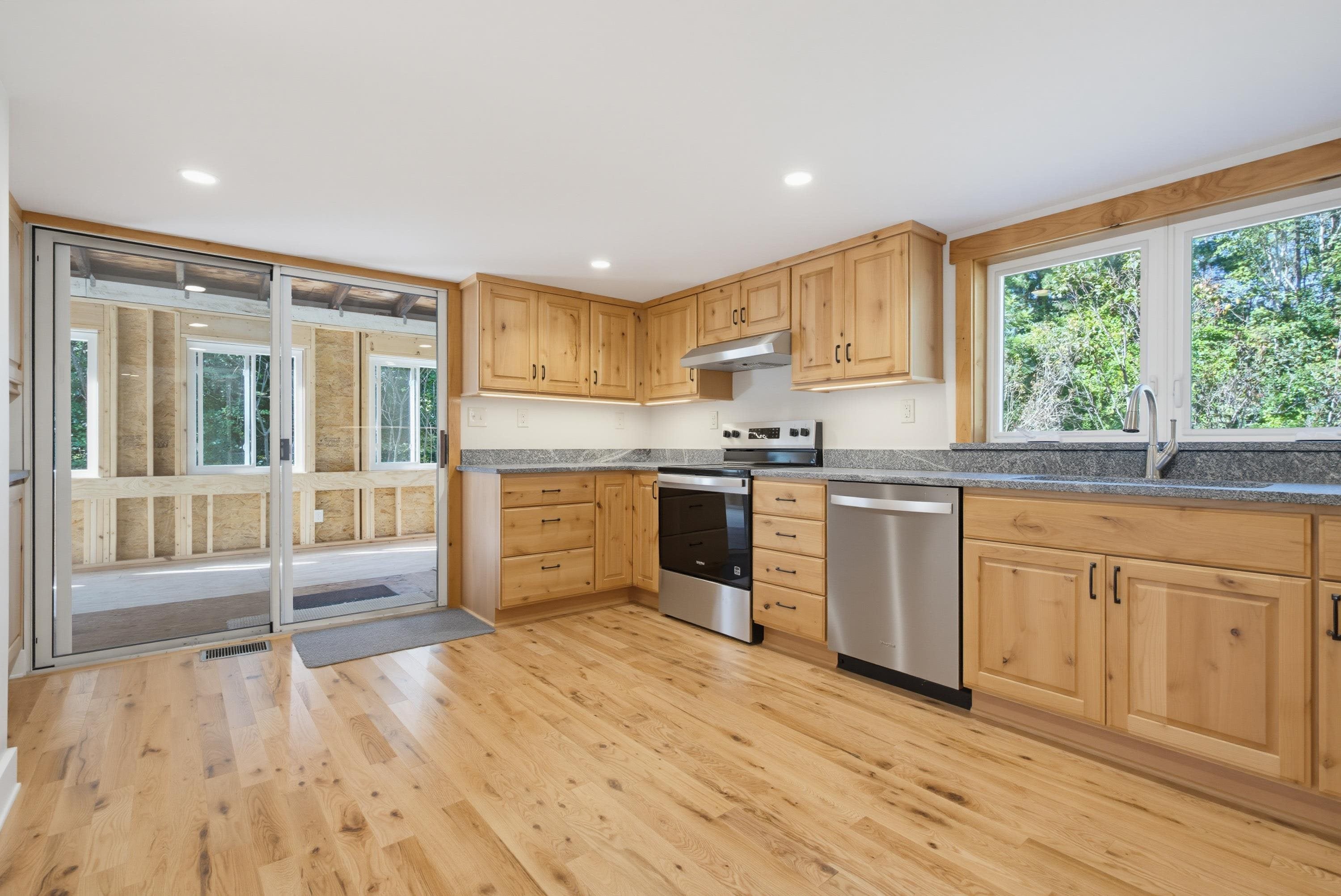 36 Winnicut Road