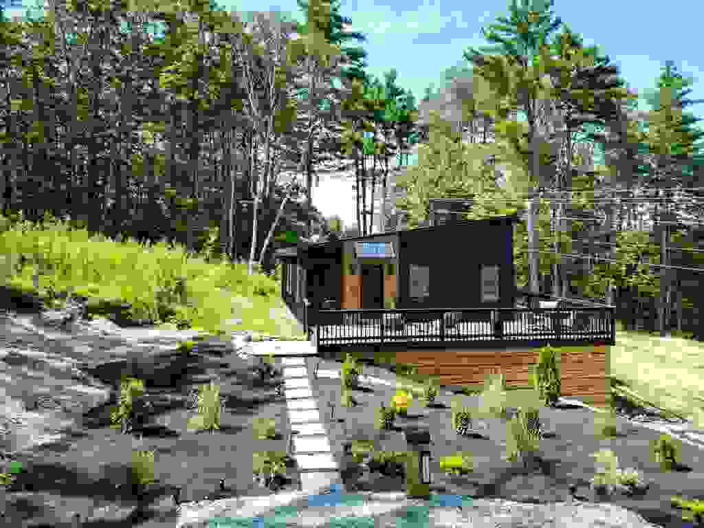 Photo of 1250 NH 25A Route, Orford, NH 03777 (MLS # 5104251)