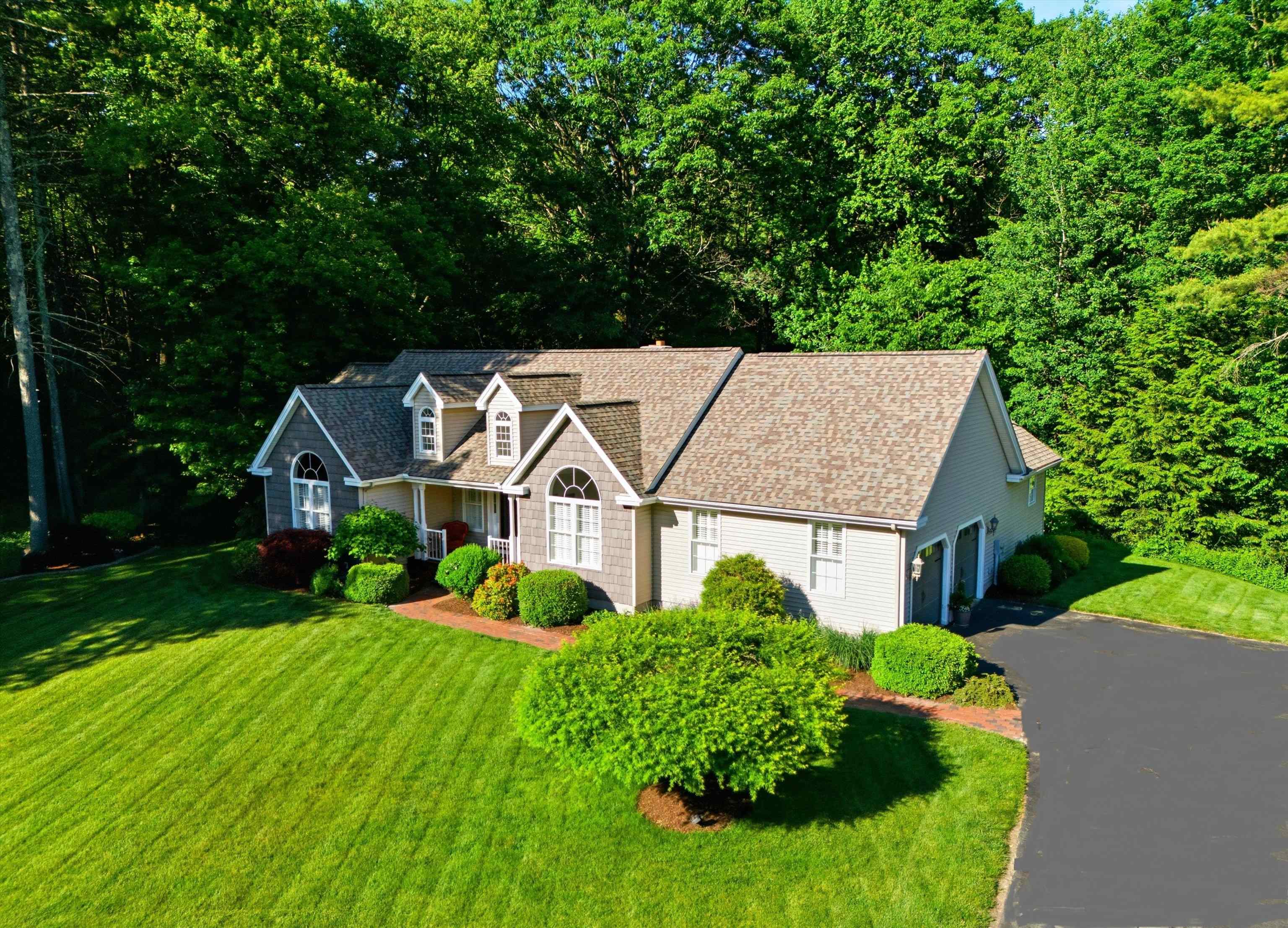 9 Danforth Drive