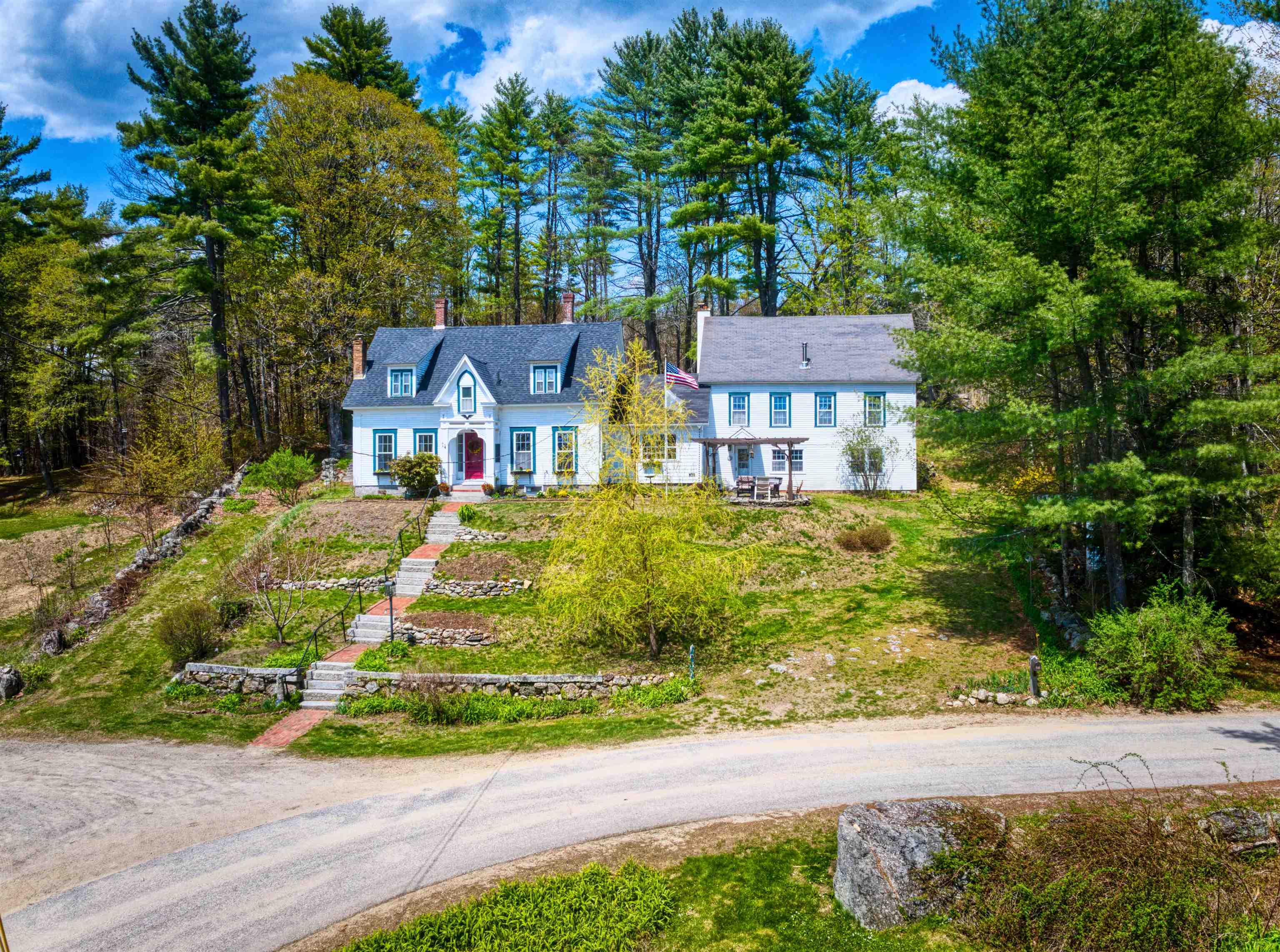 14 Grist Mill Street