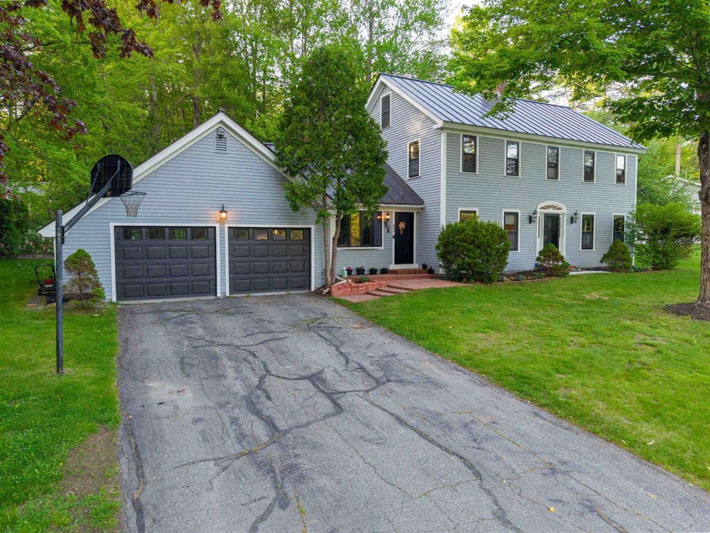 Photo of 52 Ledgewood Road, Claremont, NH 03743 (MLS # 5094668)