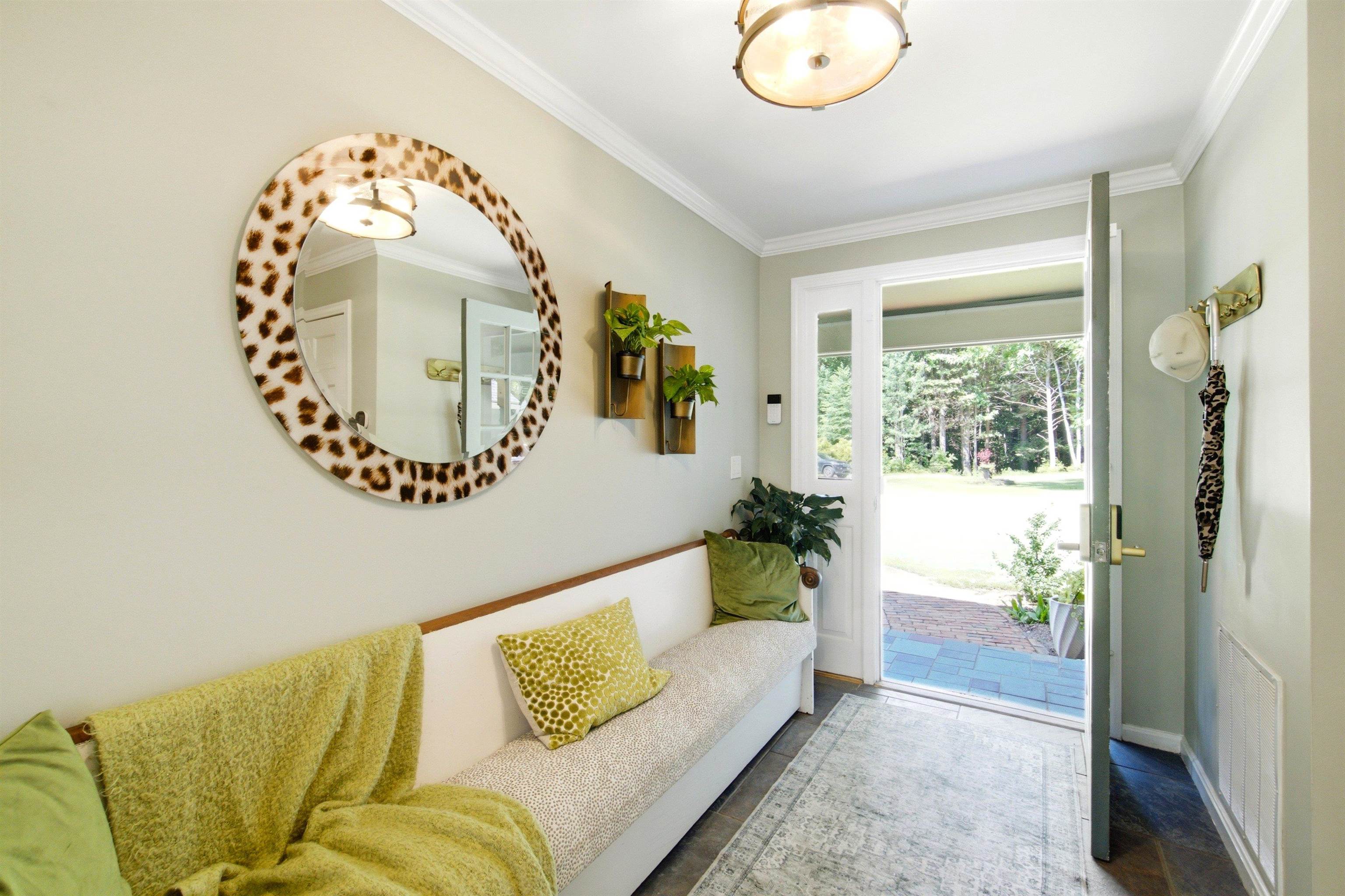 24 Snow Hill Drive