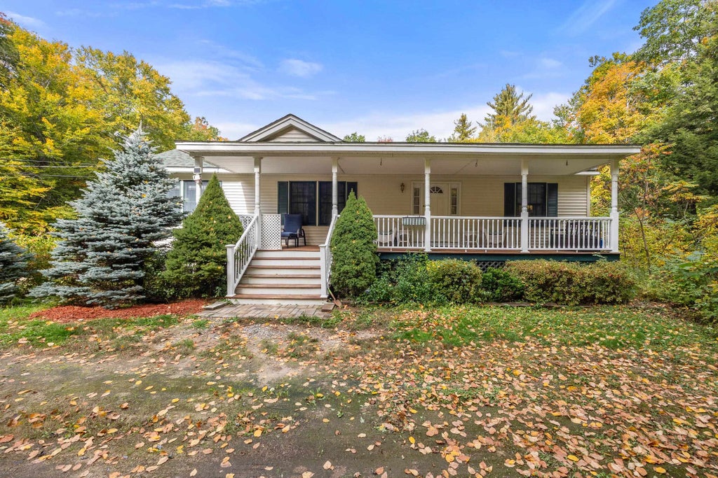 Photo of 159 Summit View Drive, Tamworth, NH 03886 (MLS # 5113913)