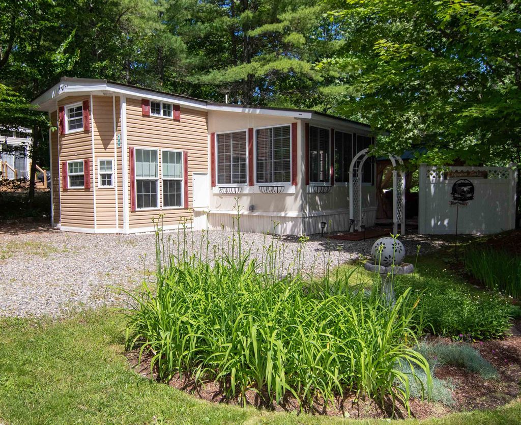 Photo of 186 High Country Way #95, Holderness, NH 03245 (MLS # 5097272)