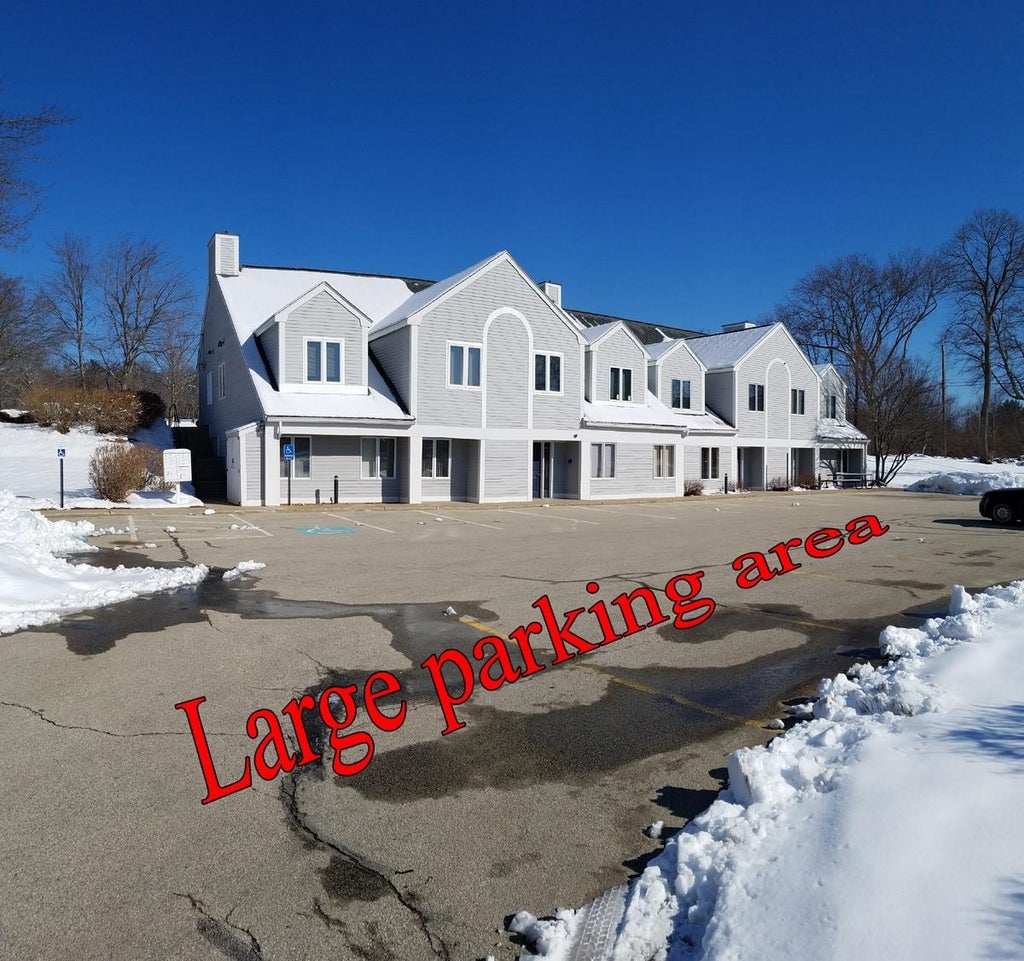 Photo of 184 Mammoth Road #Unit 1, Londonderry, NH 03053 (MLS # 5108026)