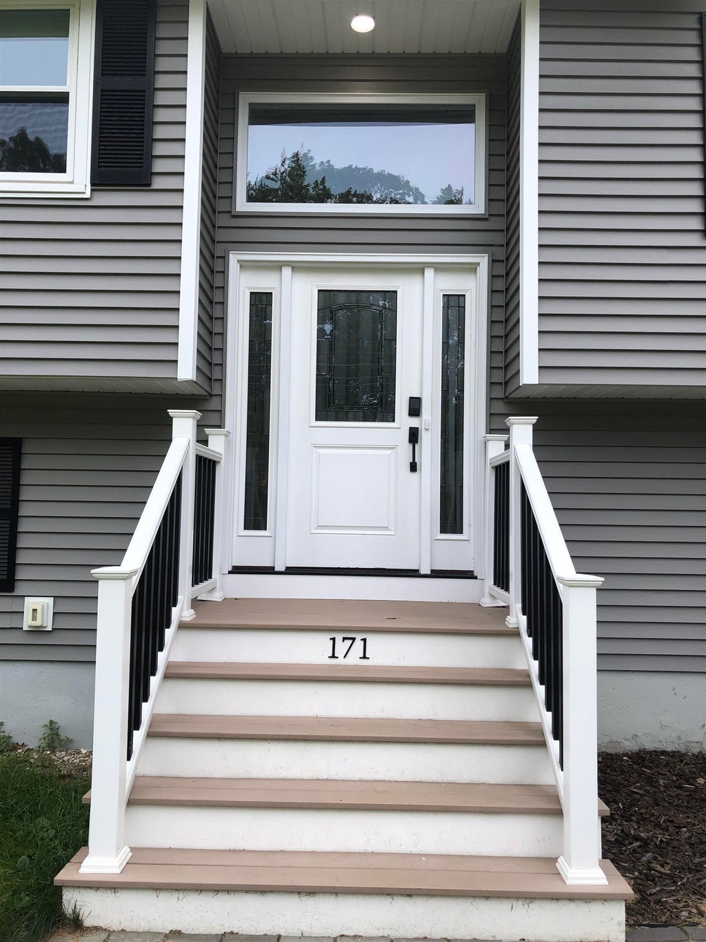 Photo of 171 Chester Road, Derry, NH 03038 (MLS # 5111730)