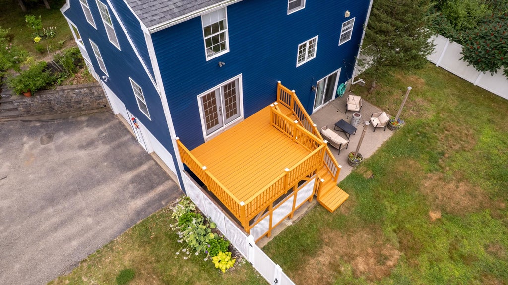 Photo of 18 Leathers Lane, Dover, NH 03820 (MLS # 5101148)