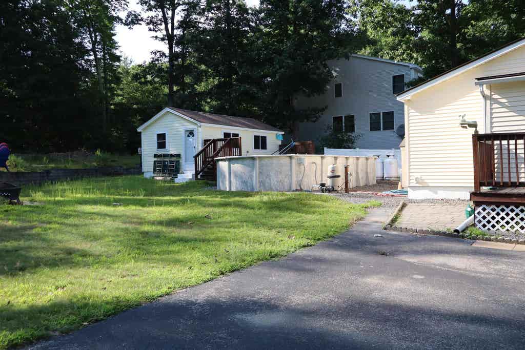 Photo of 56 Arbutus Lane, Manchester, NH 03109 (MLS # 5102321)