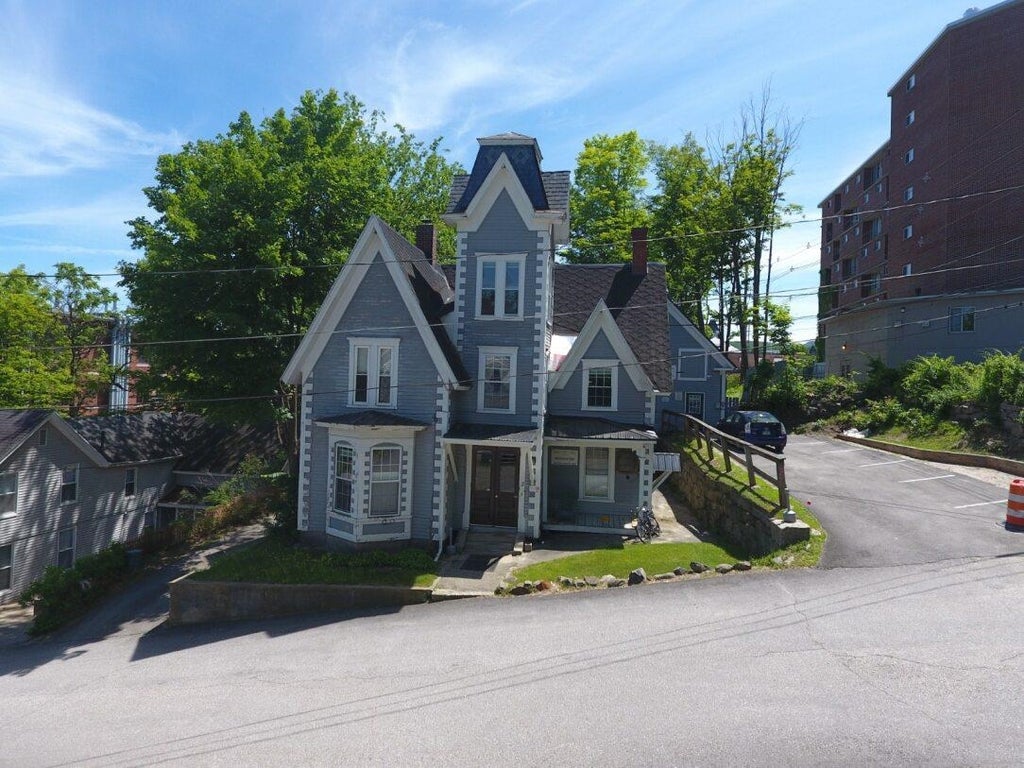 Photo of 3 Pearl Street, Plymouth, NH 03264 (MLS # 5112374)