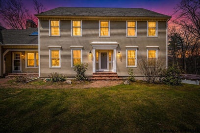 31 Boxwood Road Bedford NH 03110