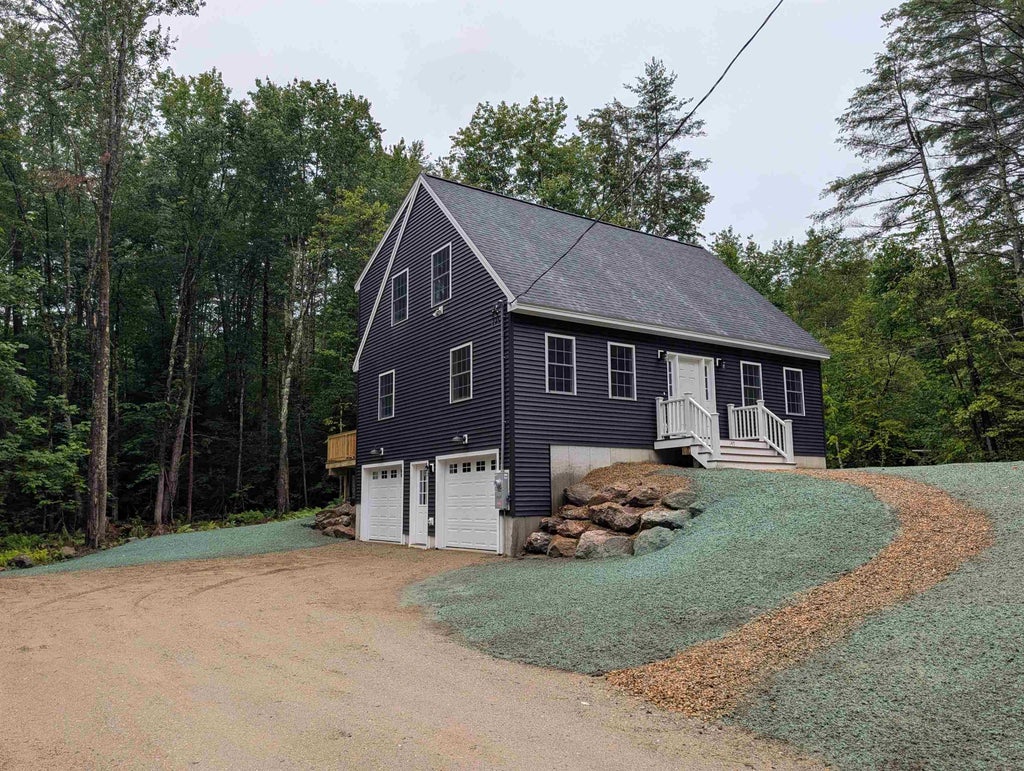 Photo of 145 Holmes Road, Barnstead, NH 03225 (MLS # 5102497)