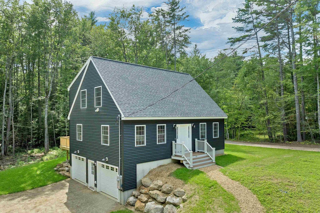Photo of 145 Holmes Road, Barnstead, NH 03225 (MLS # 5102497)