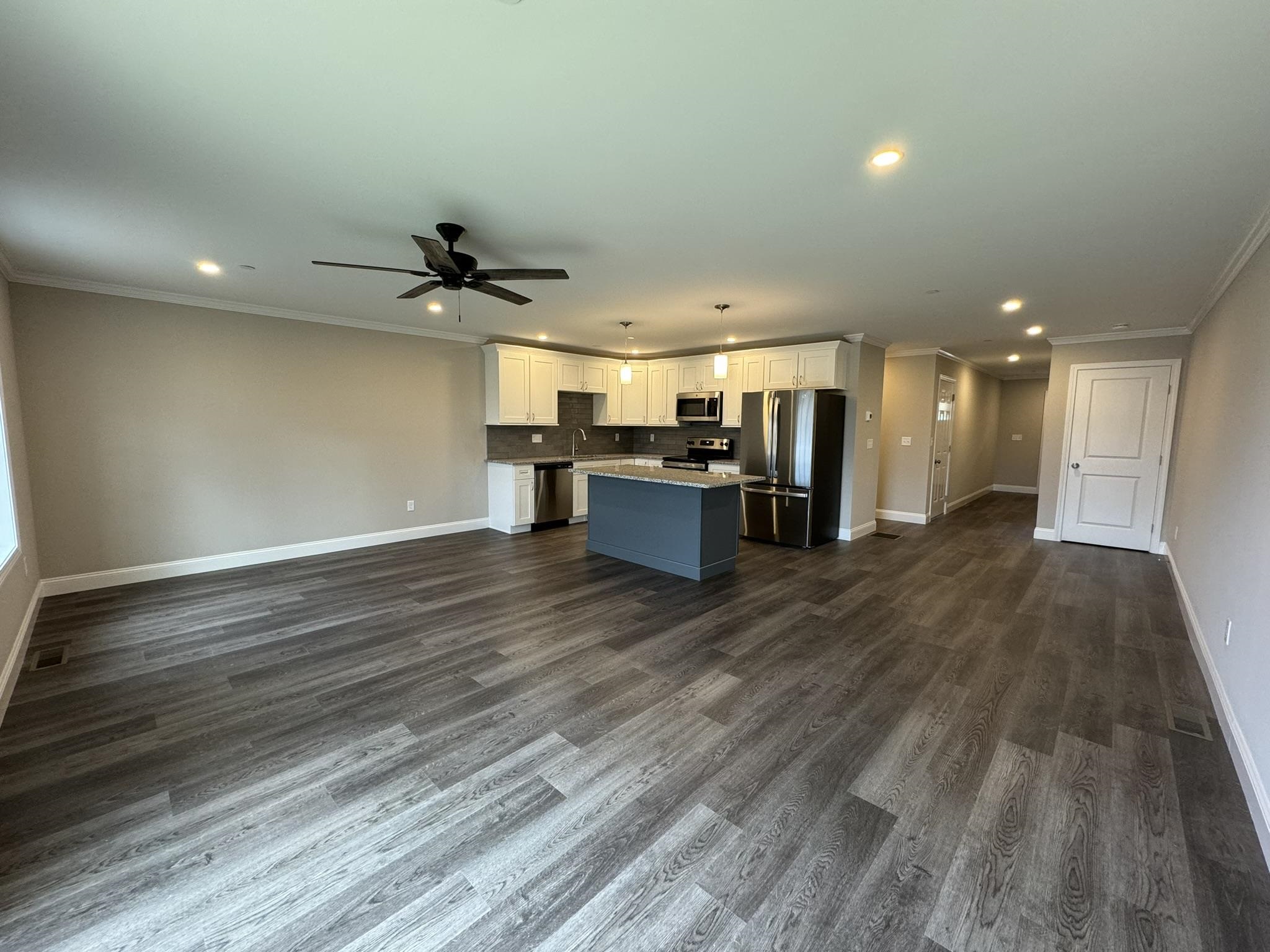 108 Mammoth Road B