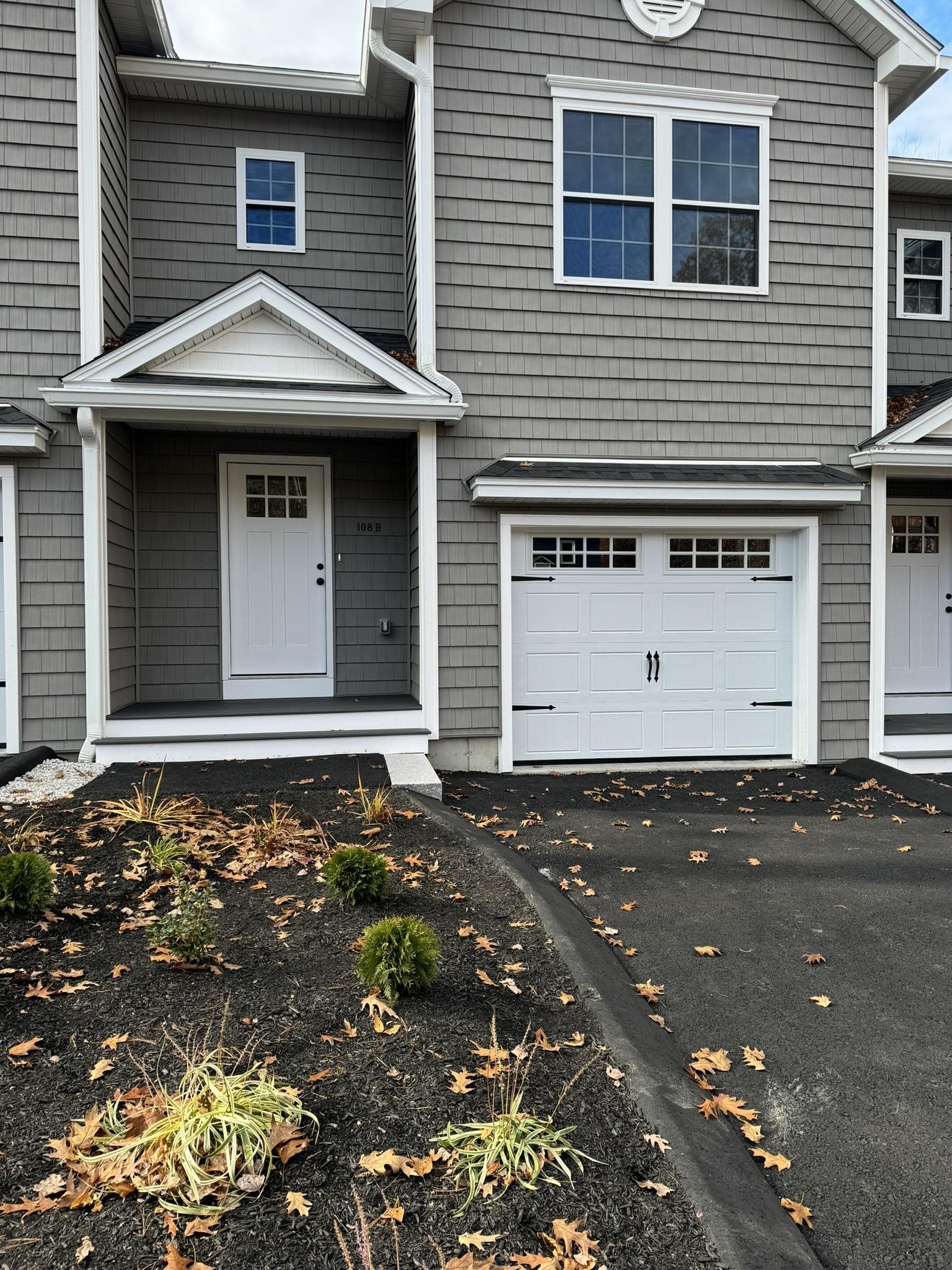 108 Mammoth Road B