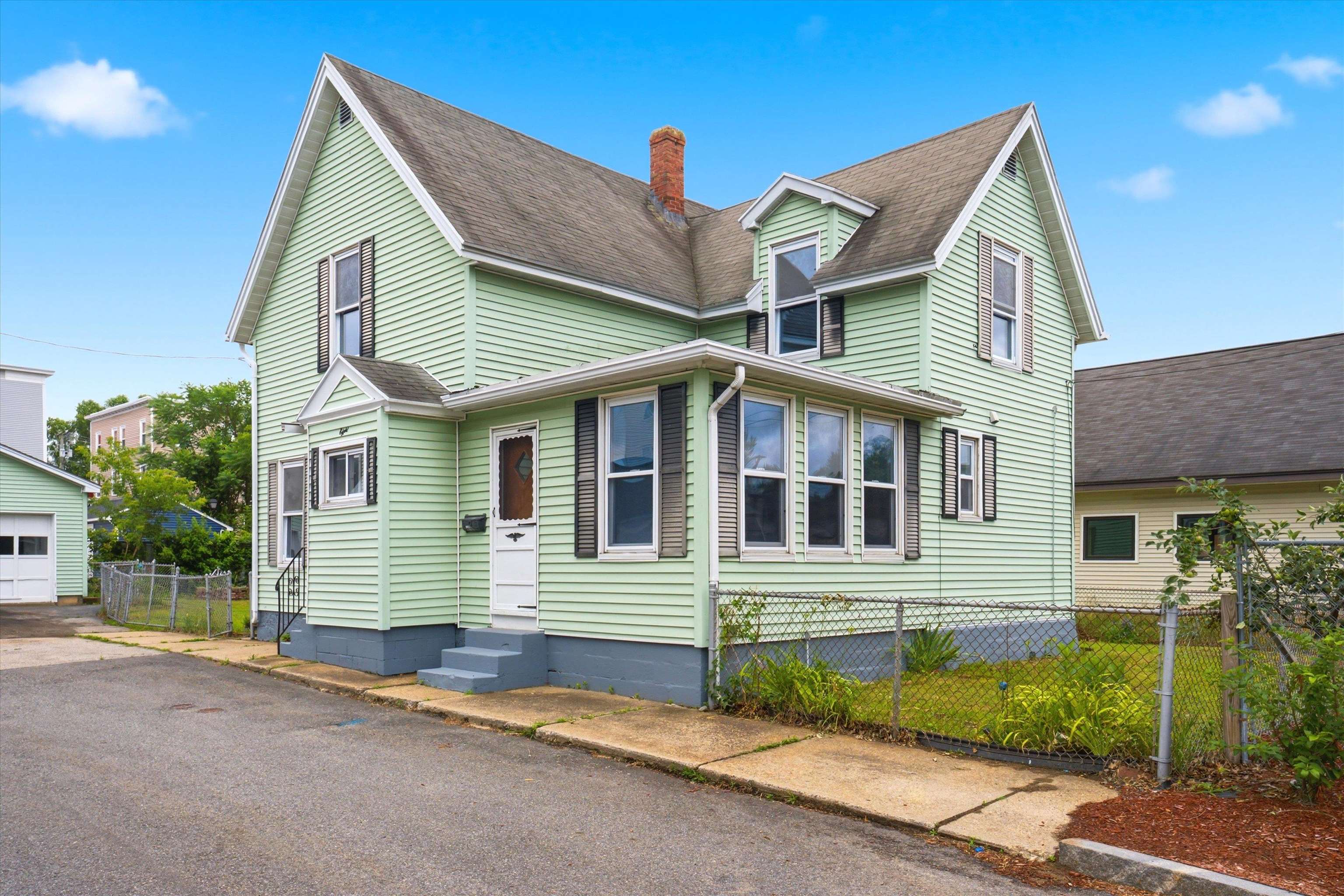 8 Lawton Street