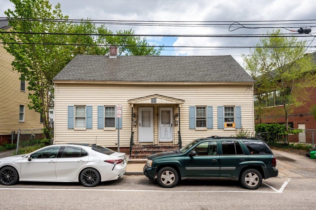 Photo of 3335 St Thomas Street, Dover, NH 03820 (MLS # 5109396)