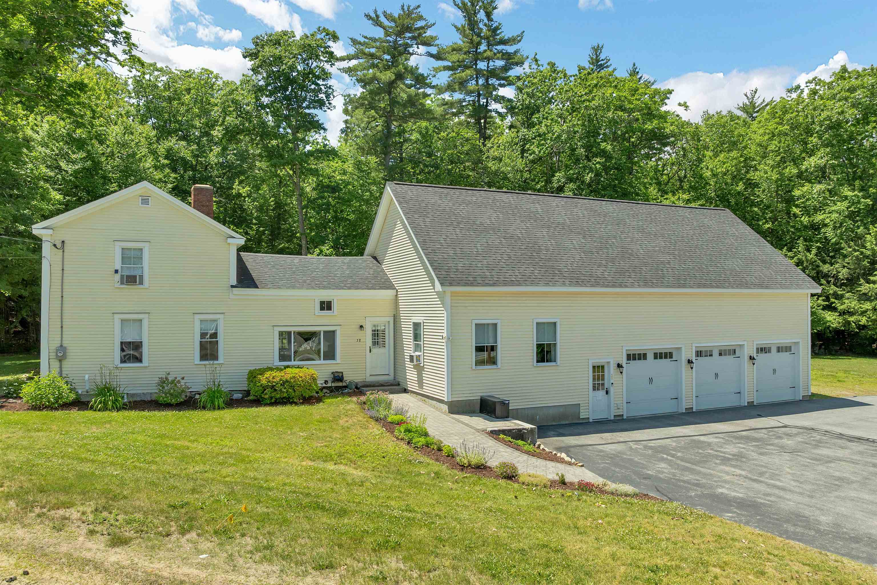 38 Bow Center Road