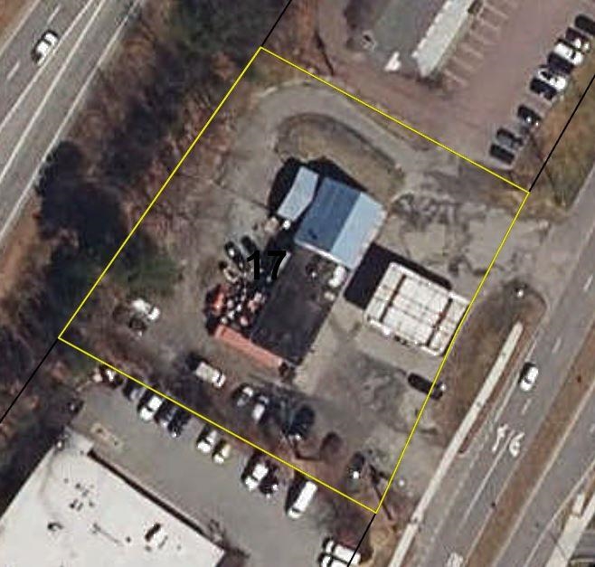 1049 North Main Street