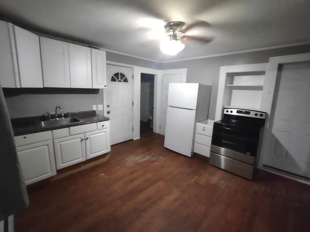 Photo of 18 Church Street #1, Hinsdale, NH 03451 (MLS # 5105295)