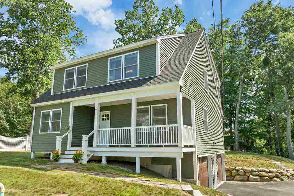 Photo of 22 Birch Drive, Sandown, NH 03873 (MLS # 5104304)