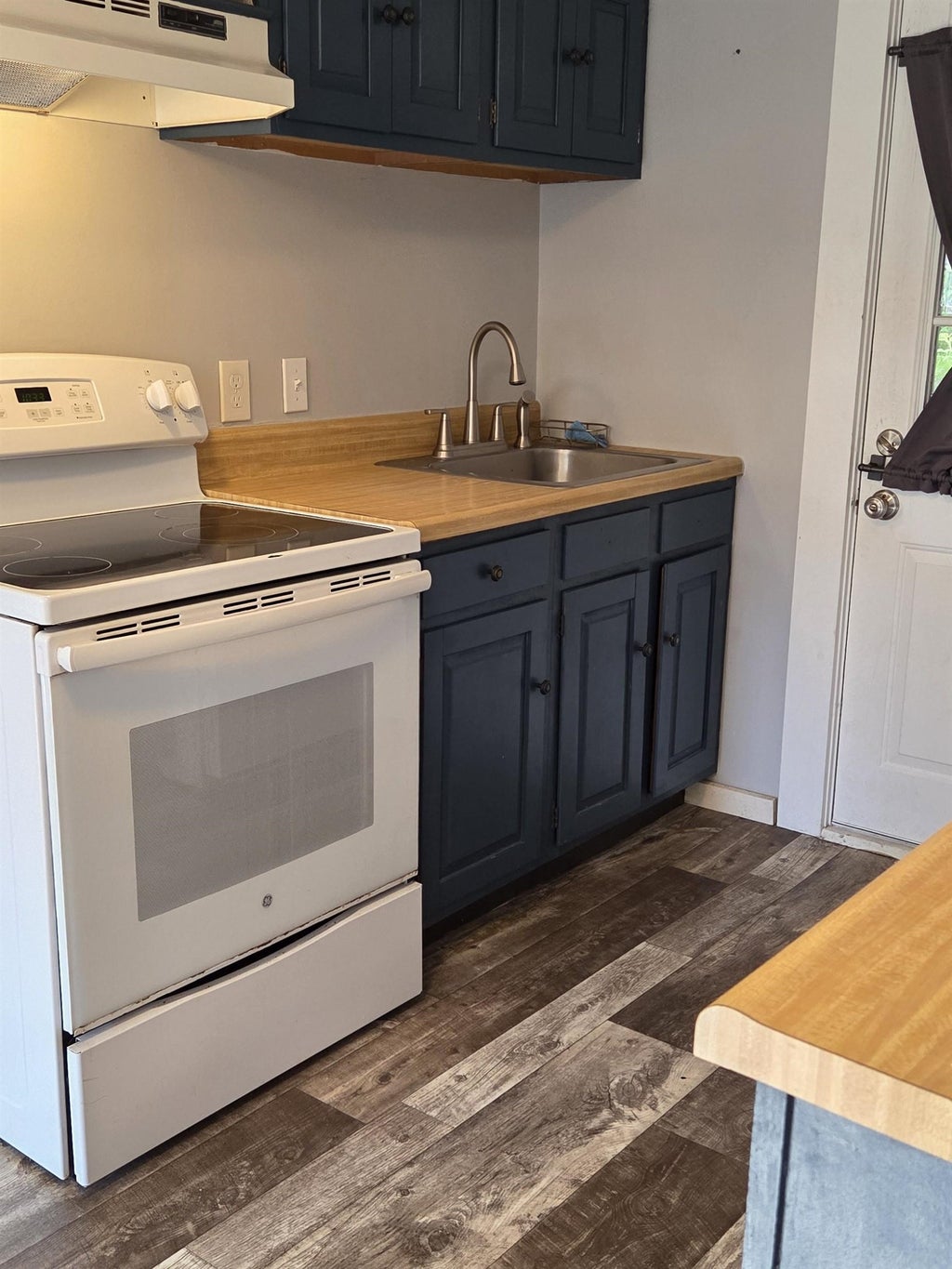 Photo of 562 NH Route 103 #2, Sunapee, NH 03782 (MLS # 5088976)