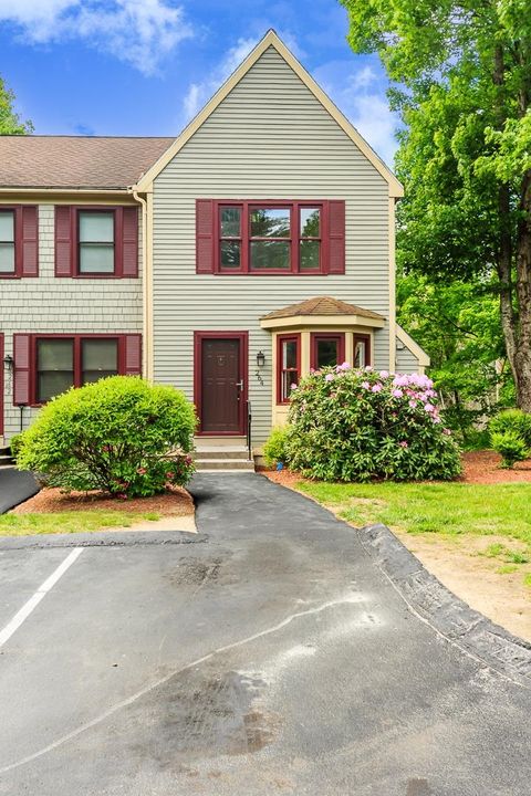 Photo of 264 Bartemus Trail, Nashua, NH 03063 (MLS # 5091628)