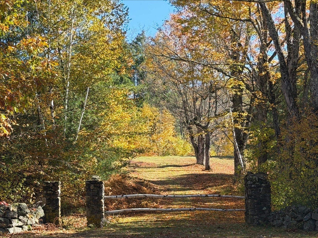 Photo of 218 Black Mountain Road, Jackson, NH 03846 (MLS # 5114580)